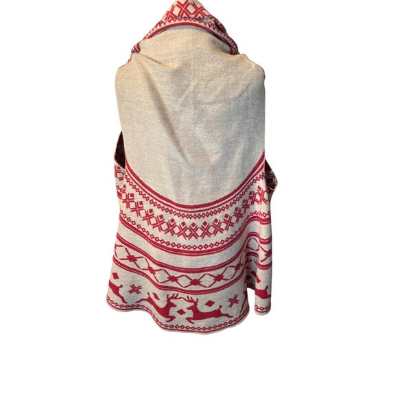 Charlie Paige circle cape with Reindeer Christmas Fair Aisle Poncho - Picture 3 of 6
